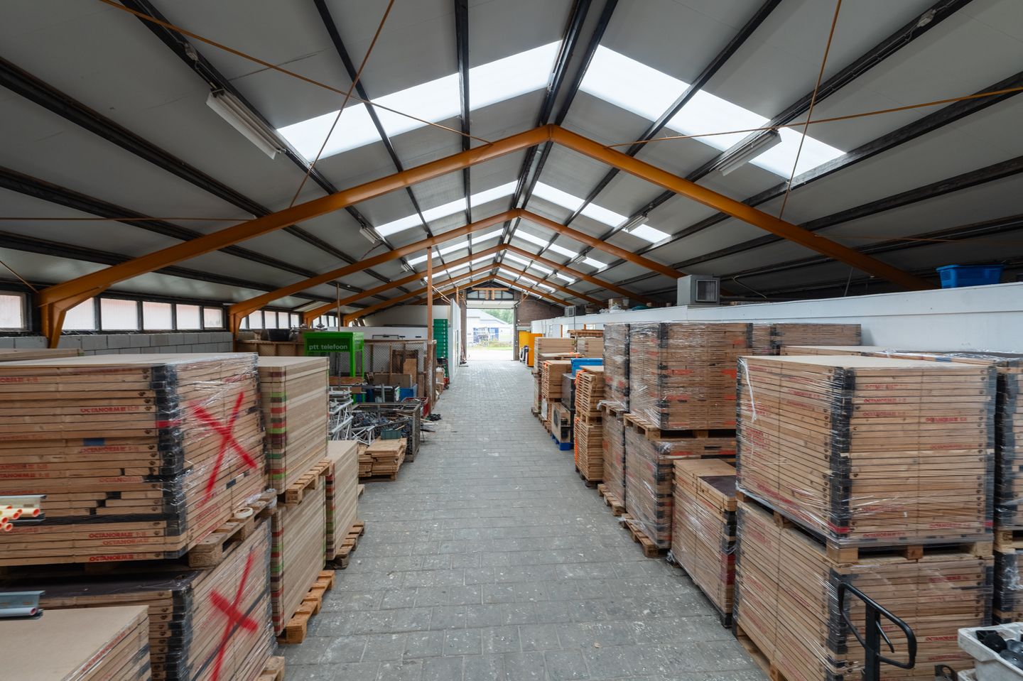 Bekijk foto 2 van Havenstraat 7
