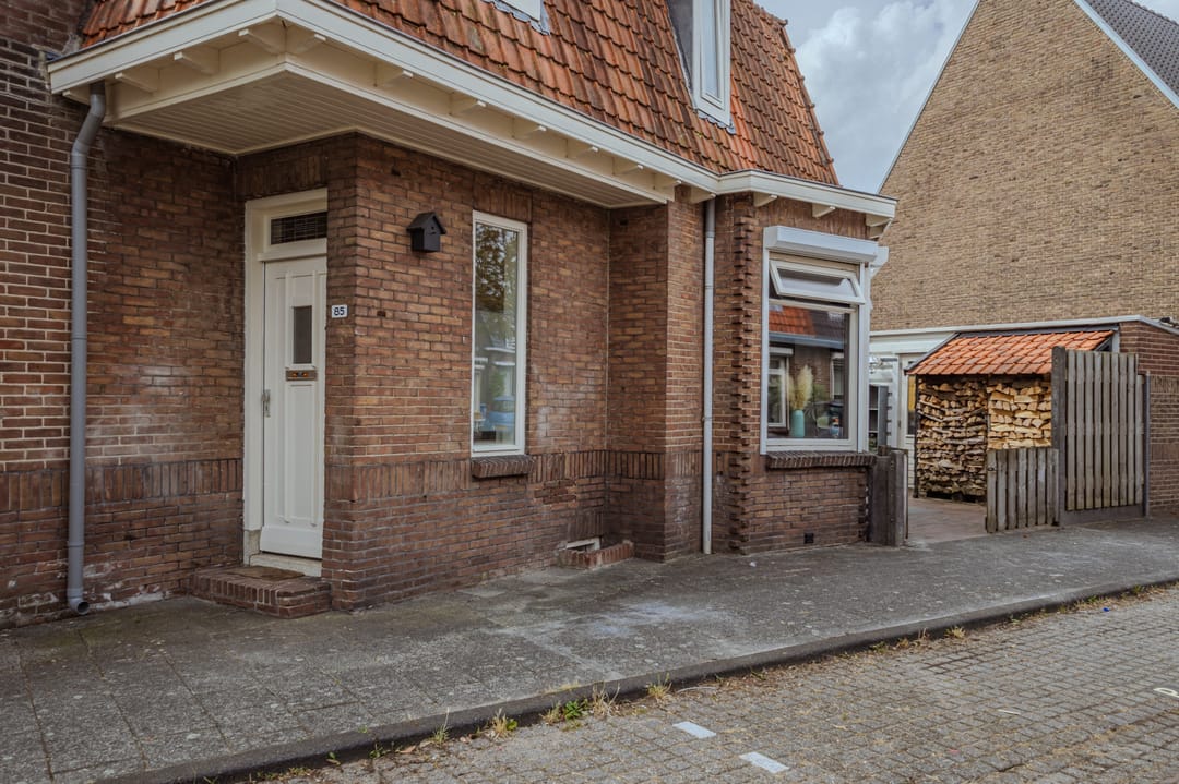 Foto 8 van Admiraal de Ruyterstraat 85