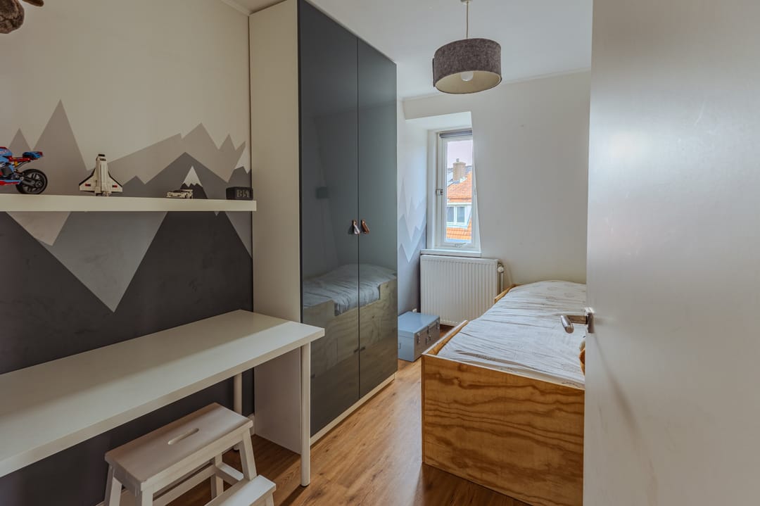 Foto 28 van Admiraal de Ruyterstraat 85