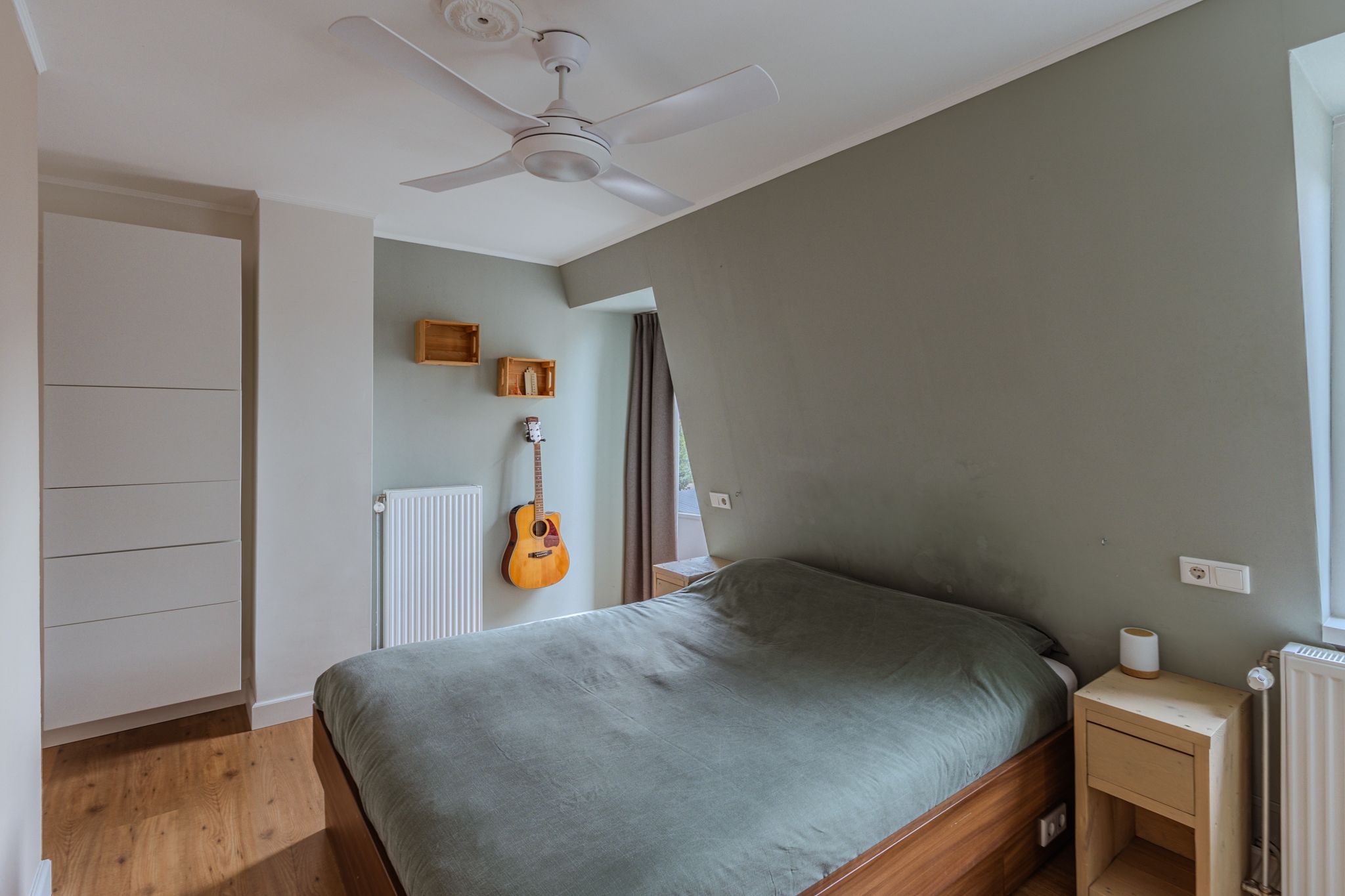 Foto 30 van Admiraal de Ruyterstraat 85