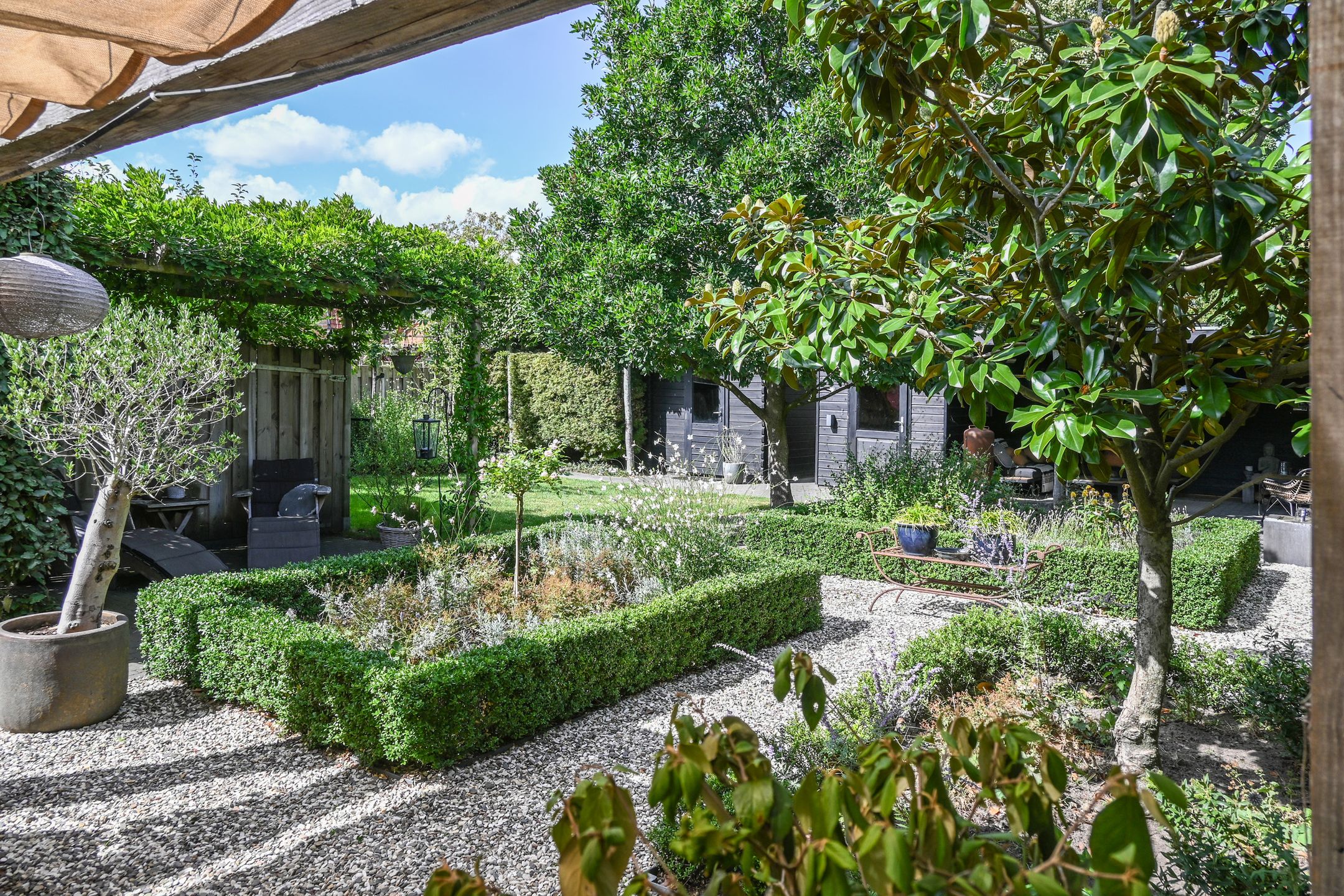 Photo 3 of Bredaseweg 6