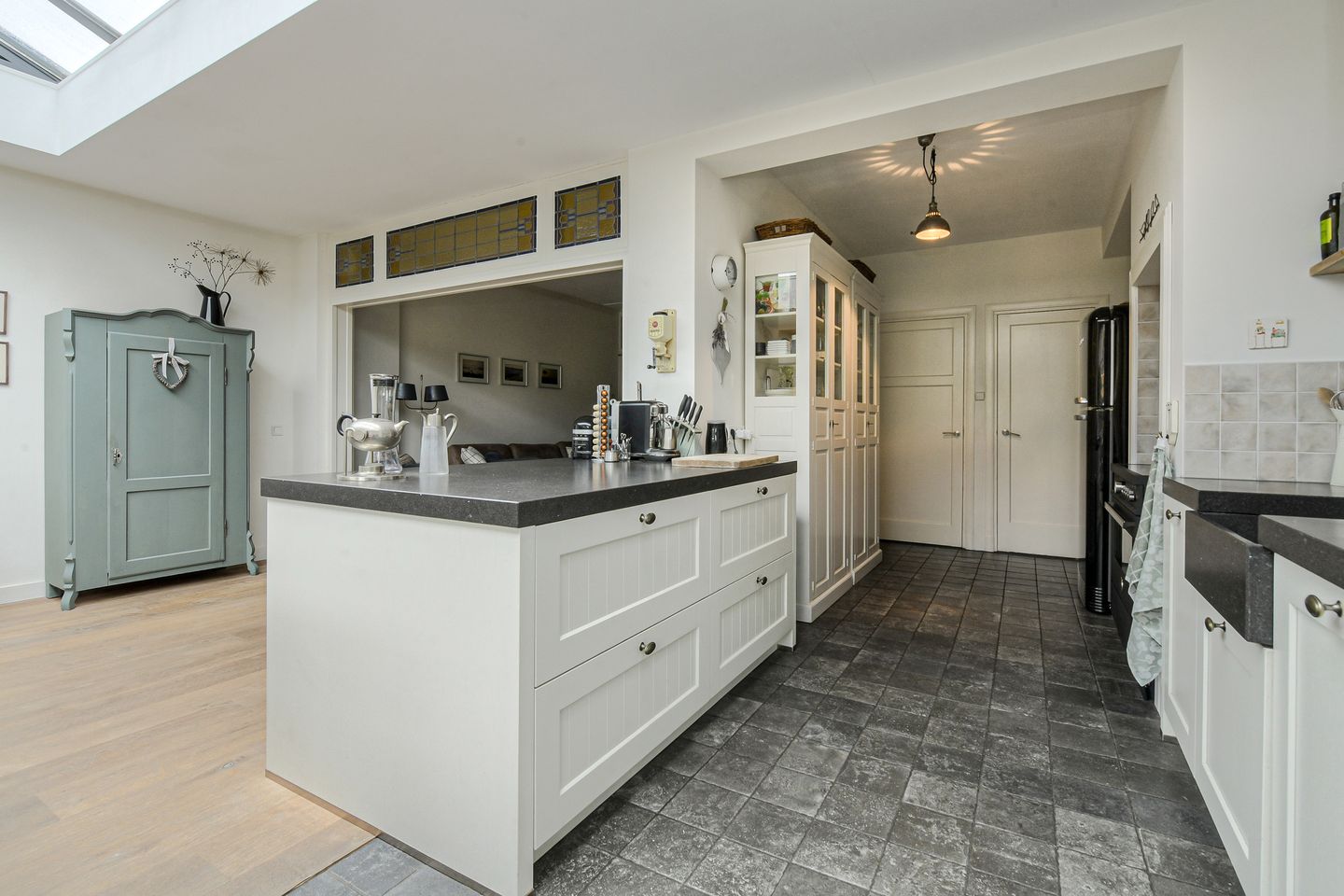 Photo 5 of Bredaseweg 6