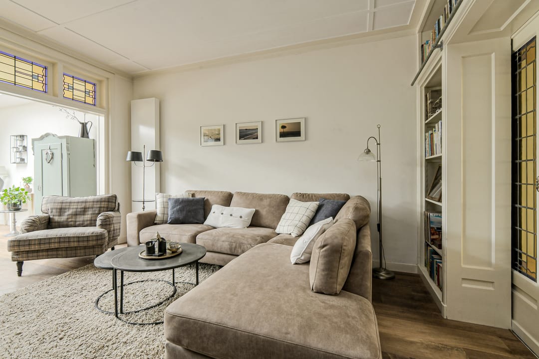 Photo 11 of Bredaseweg 6