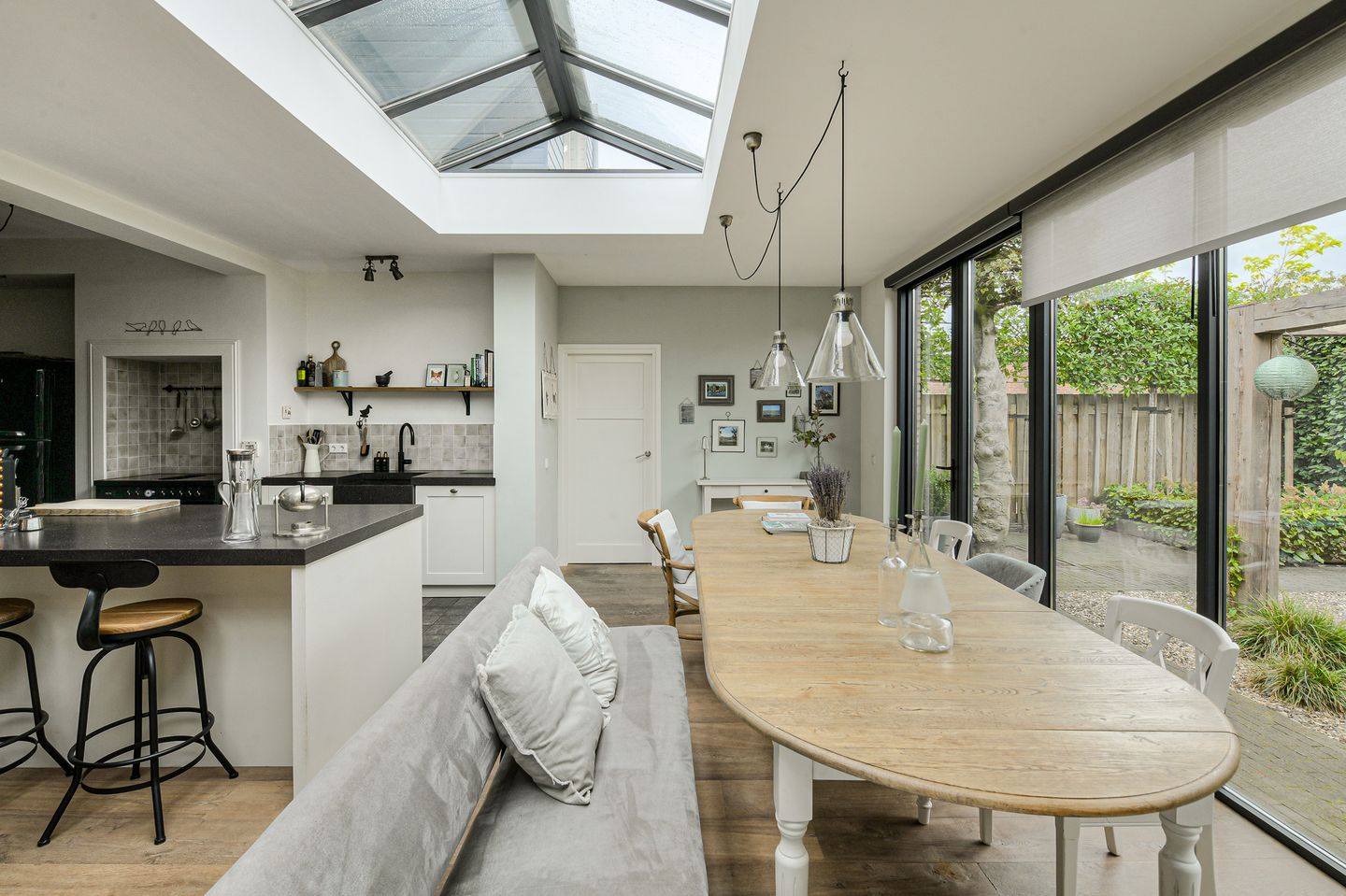 Photo 14 of Bredaseweg 6