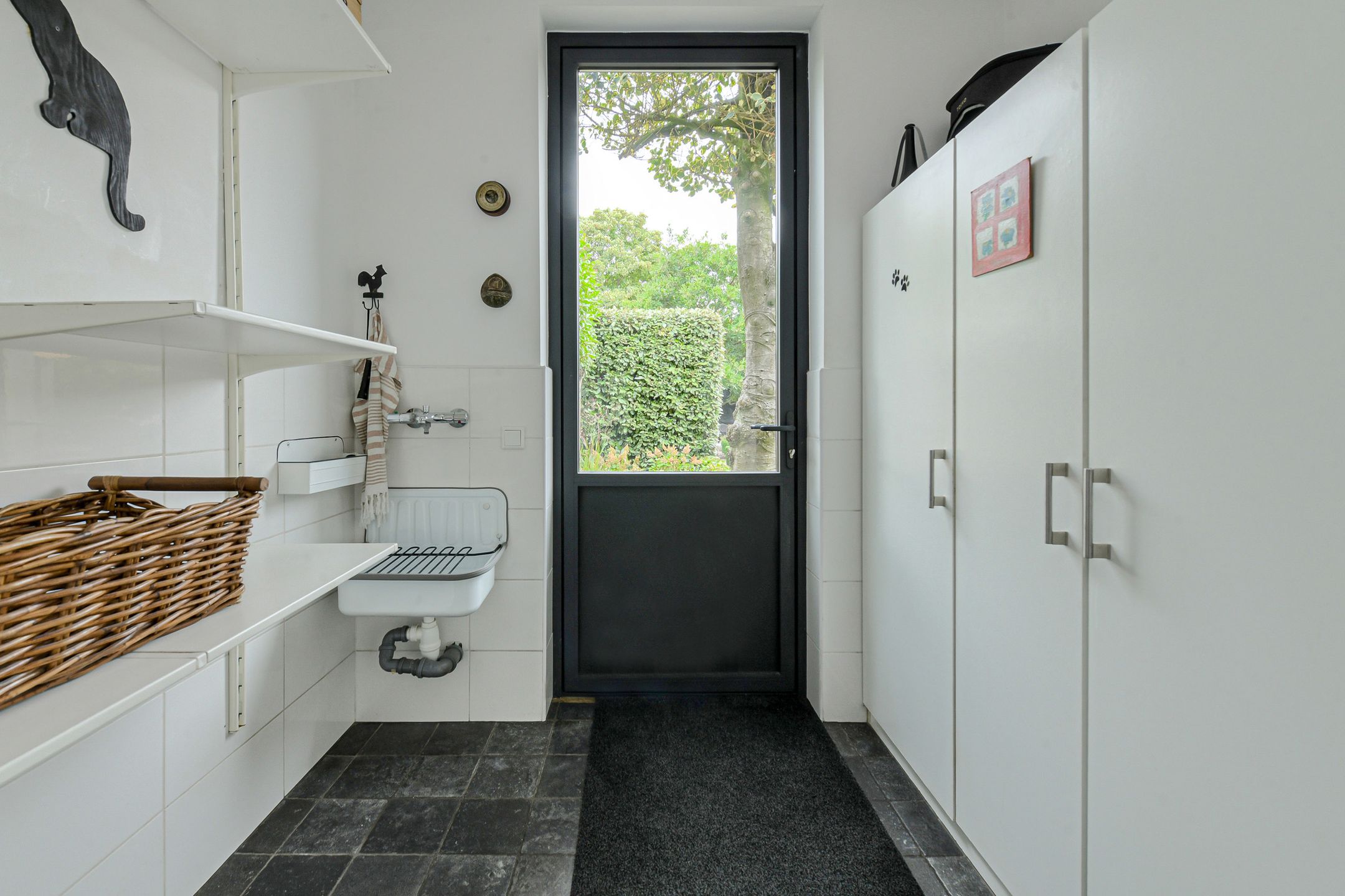 Photo 18 of Bredaseweg 6