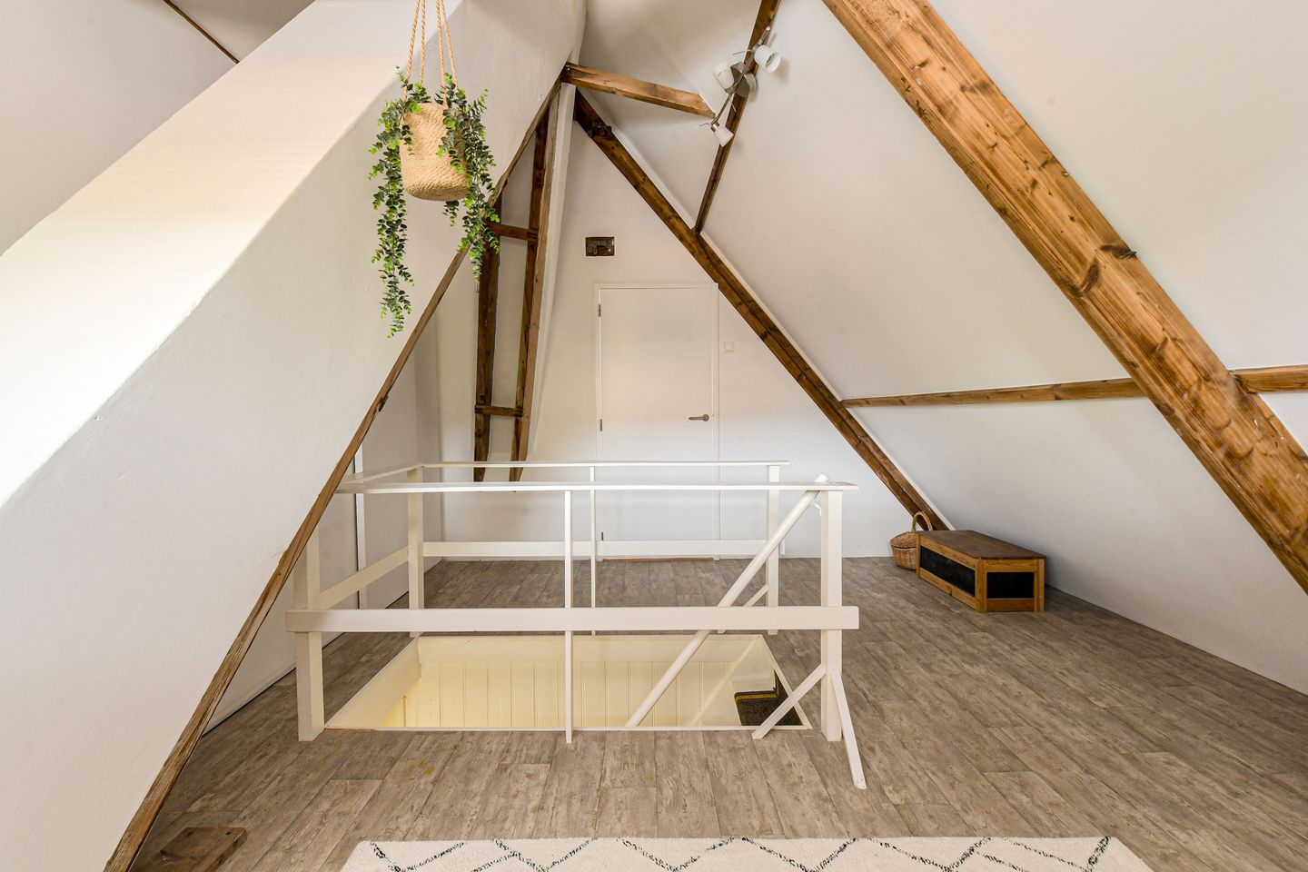 Photo 44 of Bredaseweg 6