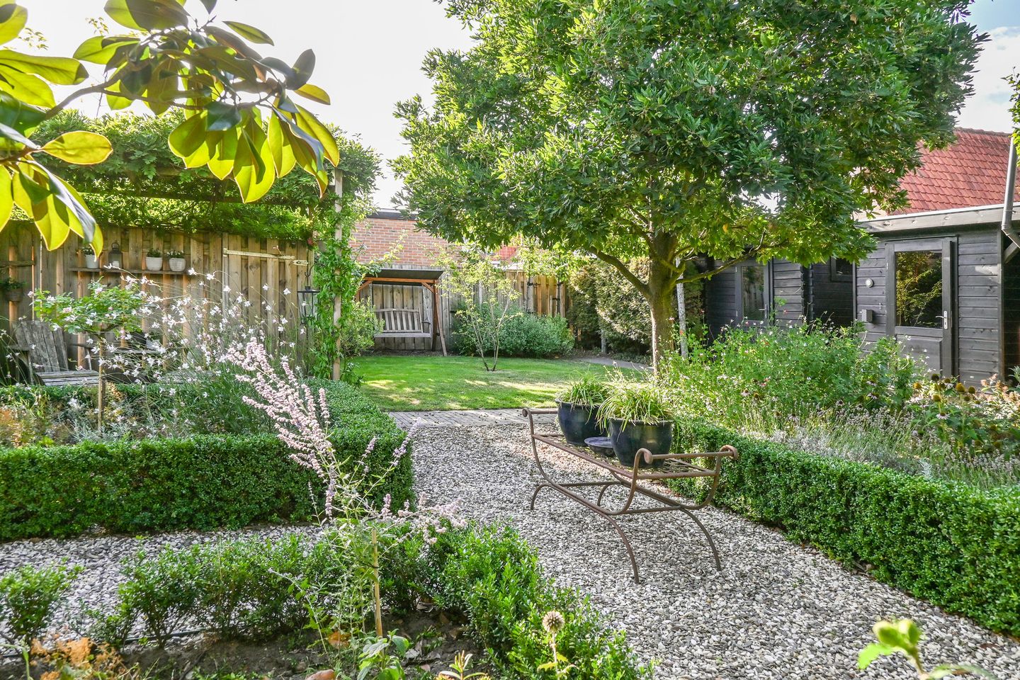 Photo 49 of Bredaseweg 6