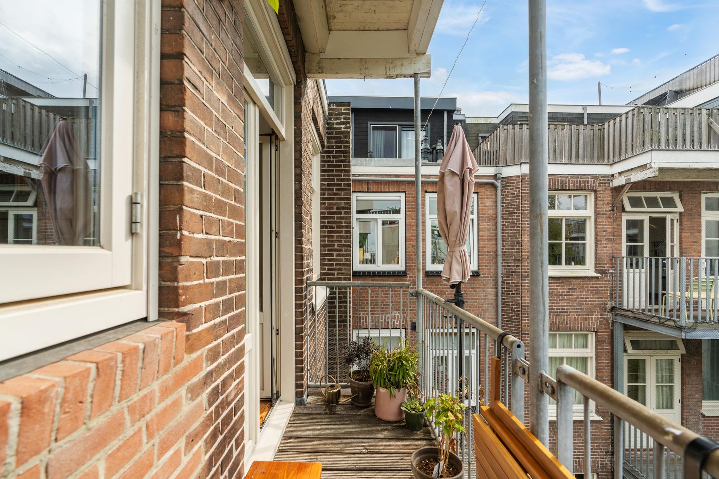 Foto 14 van Van Beuningenplein 194