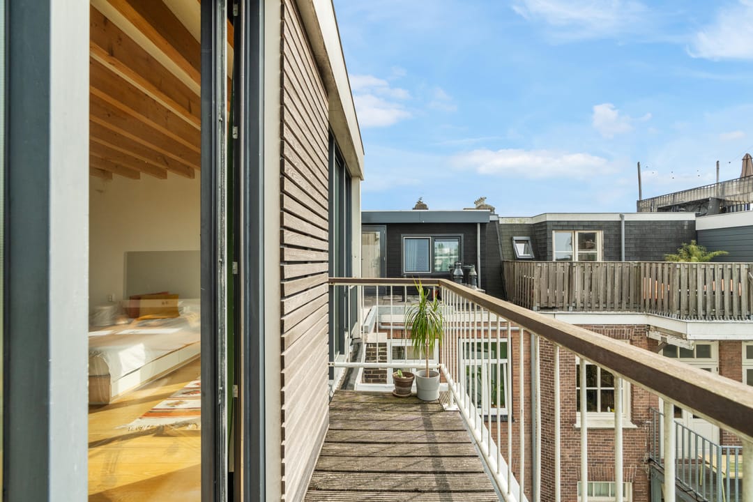 Foto 23 van Van Beuningenplein 194