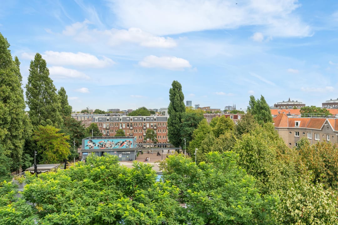 Foto 32 van Van Beuningenplein 194