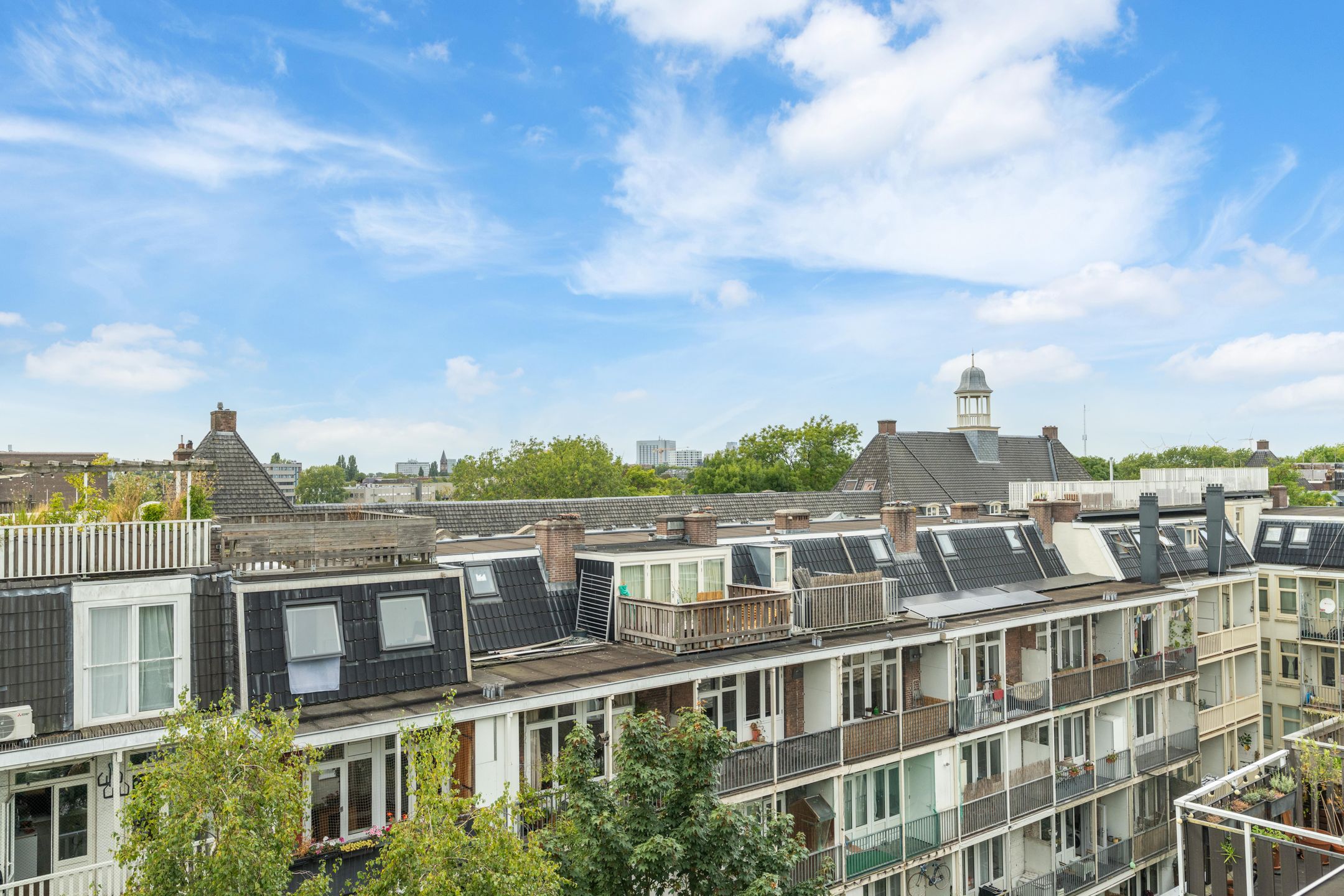 Foto 33 van Van Beuningenplein 194