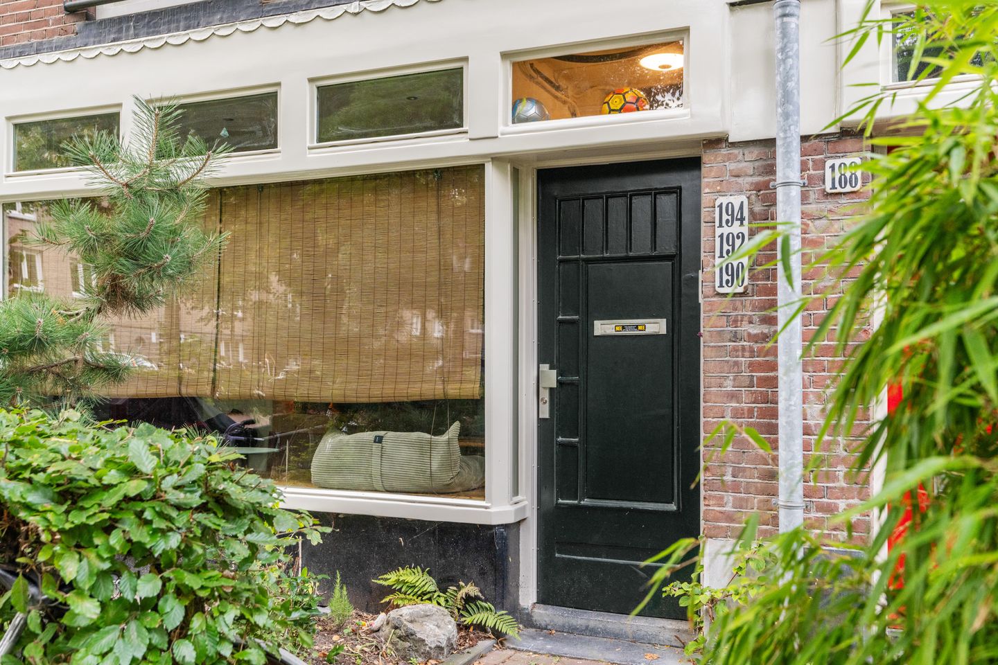 Foto 35 van Van Beuningenplein 194