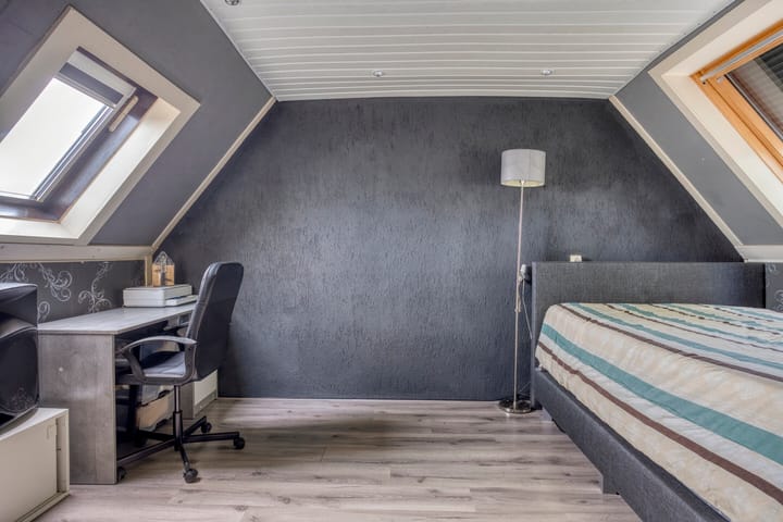 Photo 24 of Roompolderstraat 7