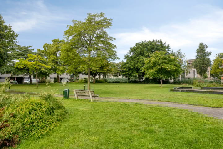 Photo 33 of Roompolderstraat 7