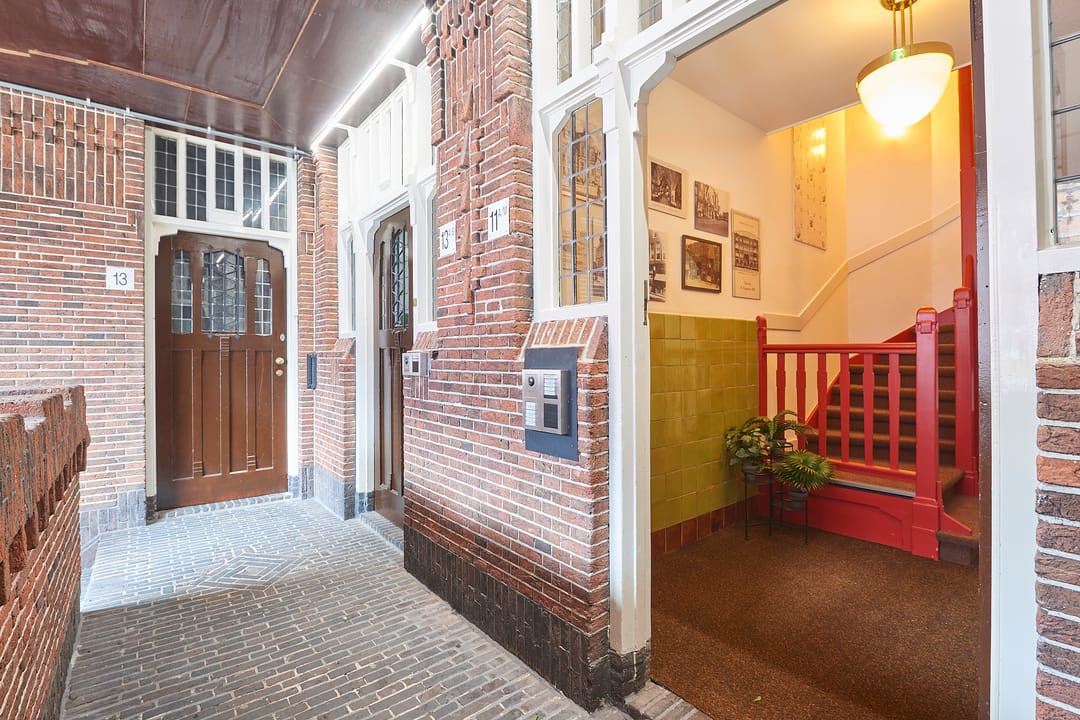 Photo 23 of Voorstraat 11-J