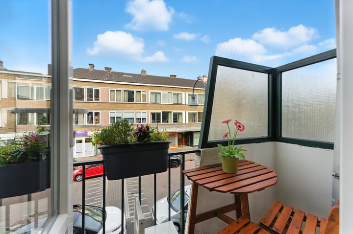 Foto 2 van Kerstroosstraat 10-B