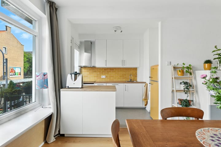 Foto 3 van Kerstroosstraat 10-B