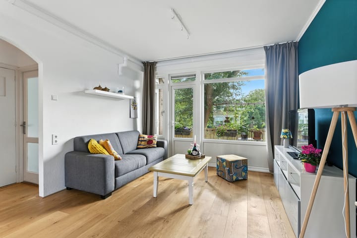 Foto 10 van Kerstroosstraat 10-B