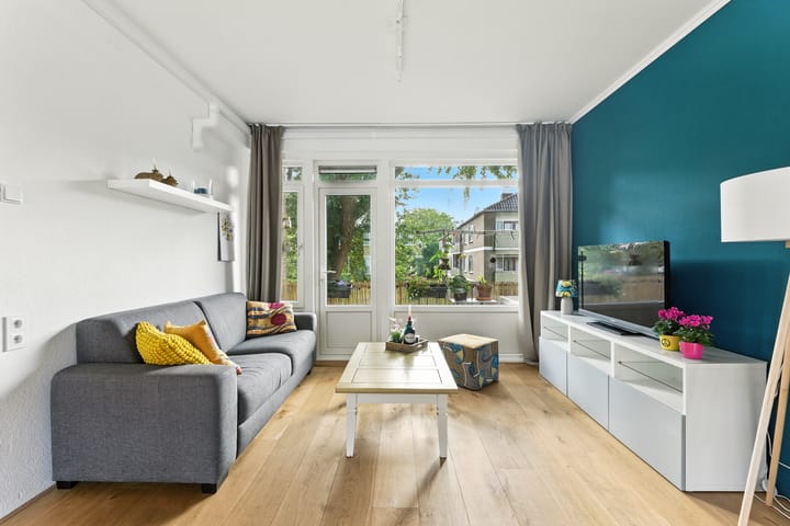 Foto 11 van Kerstroosstraat 10-B