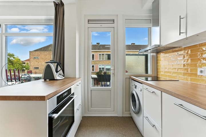 Foto 22 van Kerstroosstraat 10-B