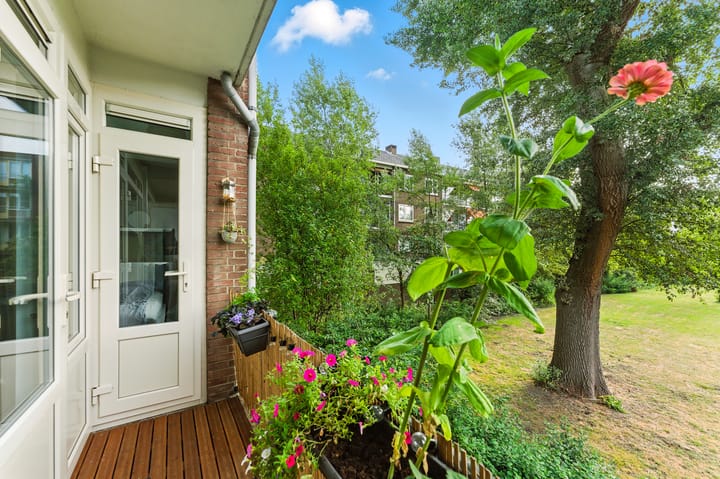 Foto 5 van Kerstroosstraat 10-B