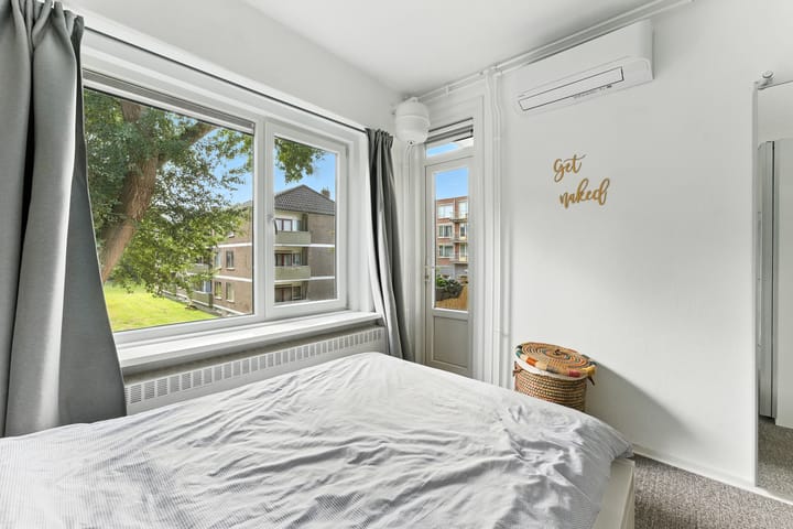 Foto 28 van Kerstroosstraat 10-B