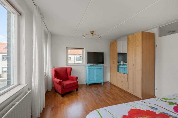 Foto 15 van Clare Lennartstraat 13