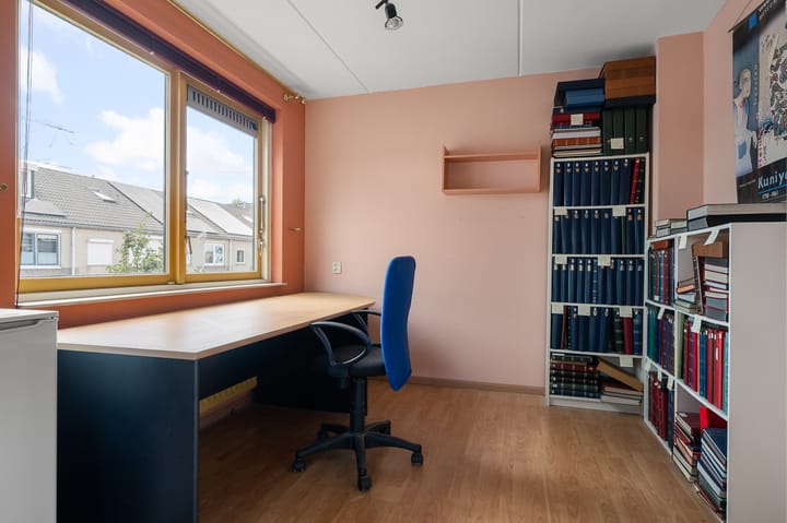 Foto 17 van Clare Lennartstraat 13