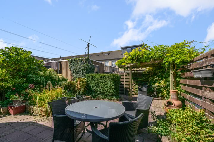 Foto 26 van Clare Lennartstraat 13