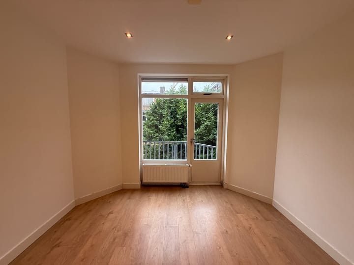 Photo 2 of Gentiaanplein 15