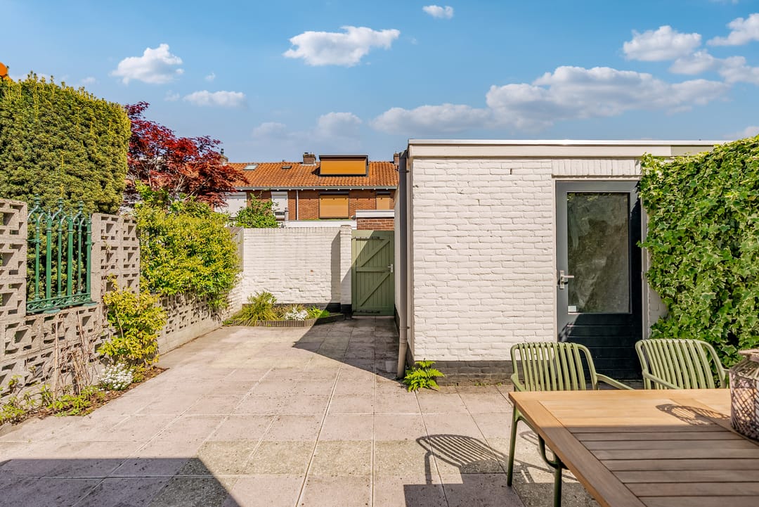 Photo 13 of Abraham Bloemaertstraat 20