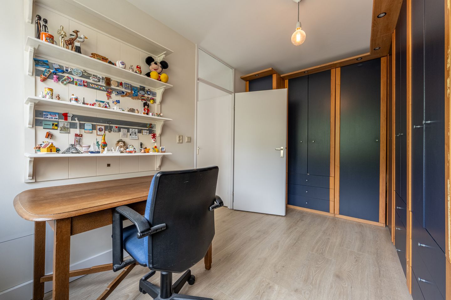 Photo 35 of Bernard de la Faillebocht 20