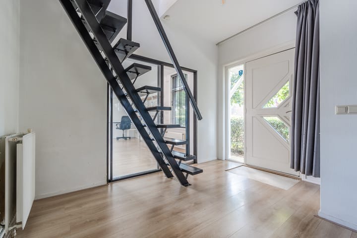 Photo 10 of Veneweg 79