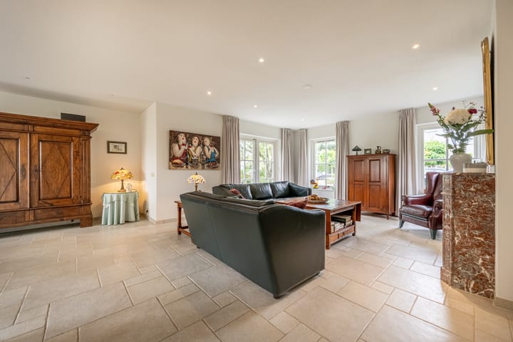 Photo 5 of Buitenlanden 2