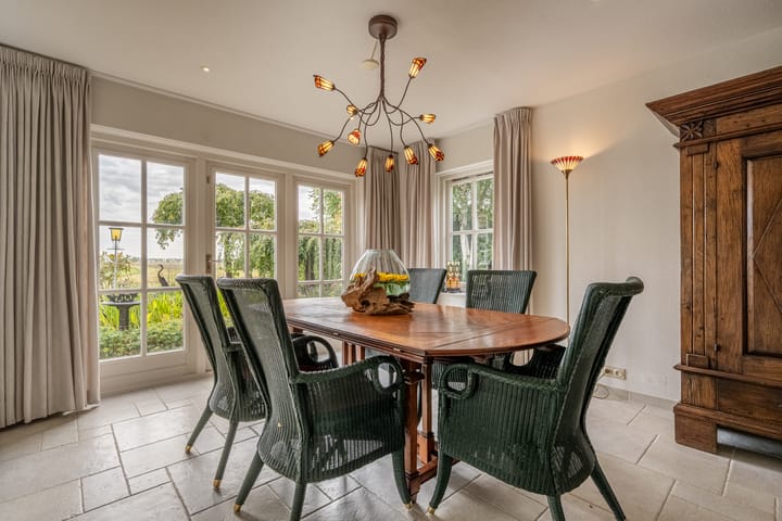 Photo 10 of Buitenlanden 2