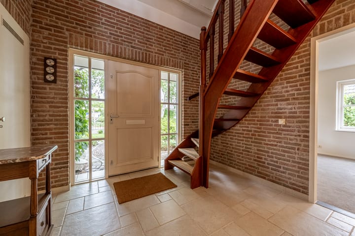 Photo 20 of Buitenlanden 2