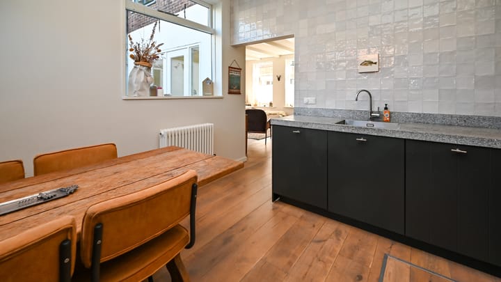 Foto 13 van de Ruyterstraat 12