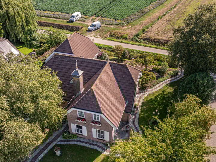 Photo 37 of Buitenlanden 2