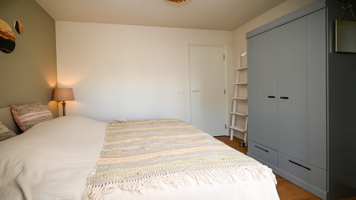 Foto 30 van de Ruyterstraat 12