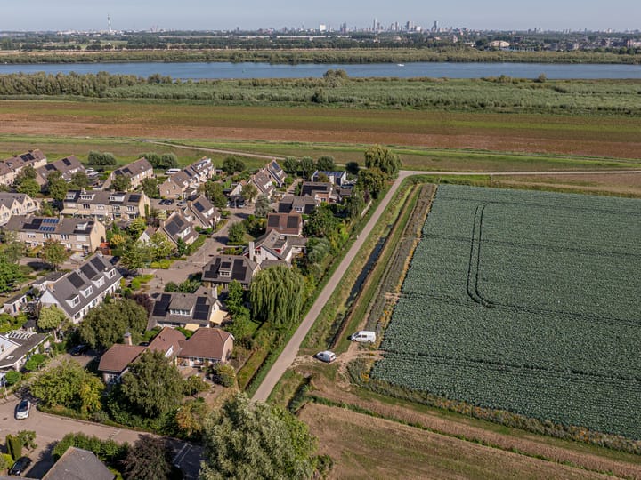 Photo 46 of Buitenlanden 2