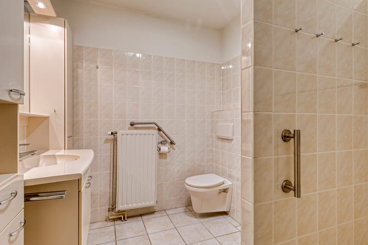 Foto 23 van Anna Paulownaplein 27