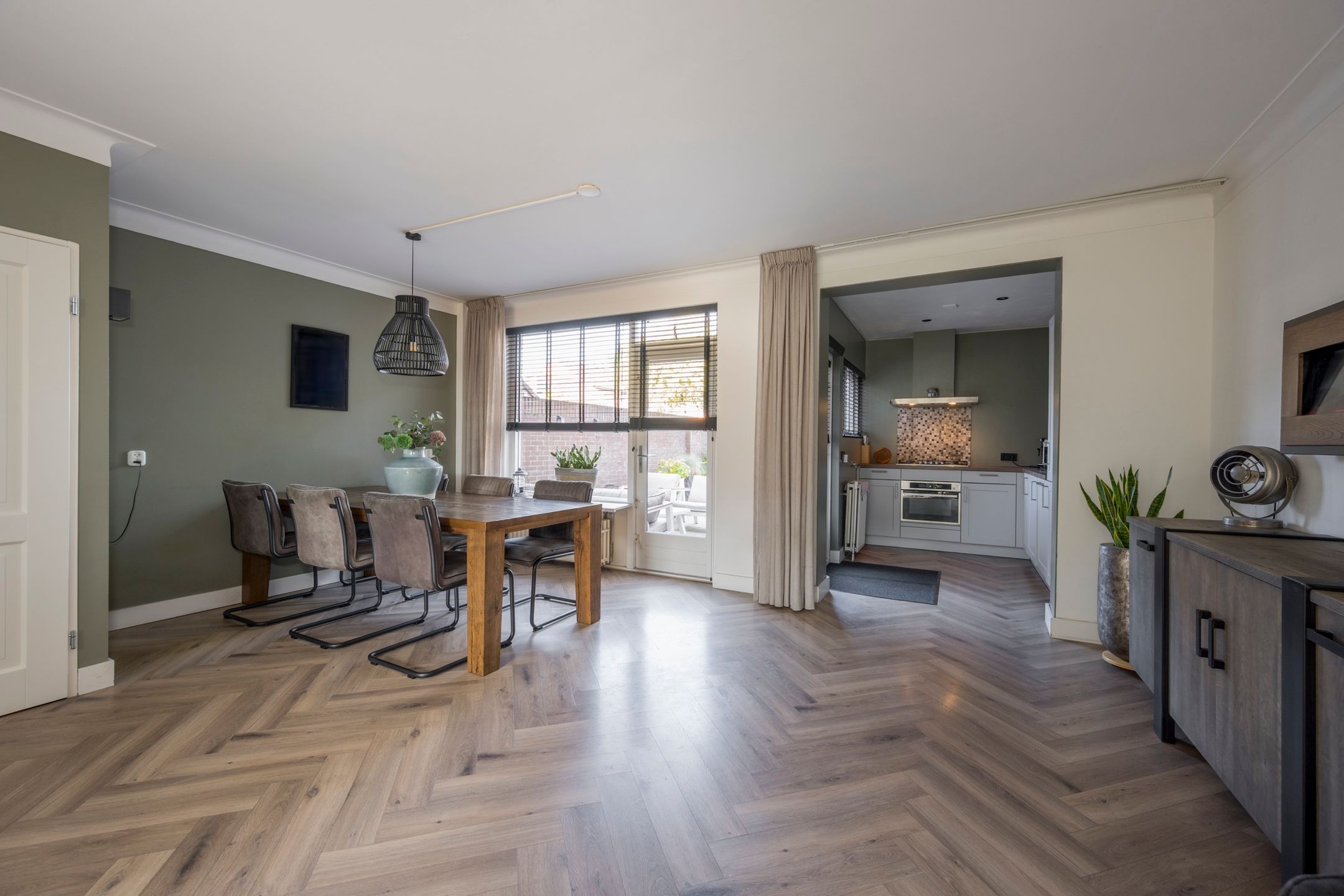 Foto 9 van Wouter Blomstraat 44