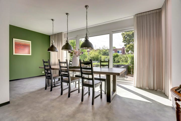 Foto 4 van Benzenraderweg 70