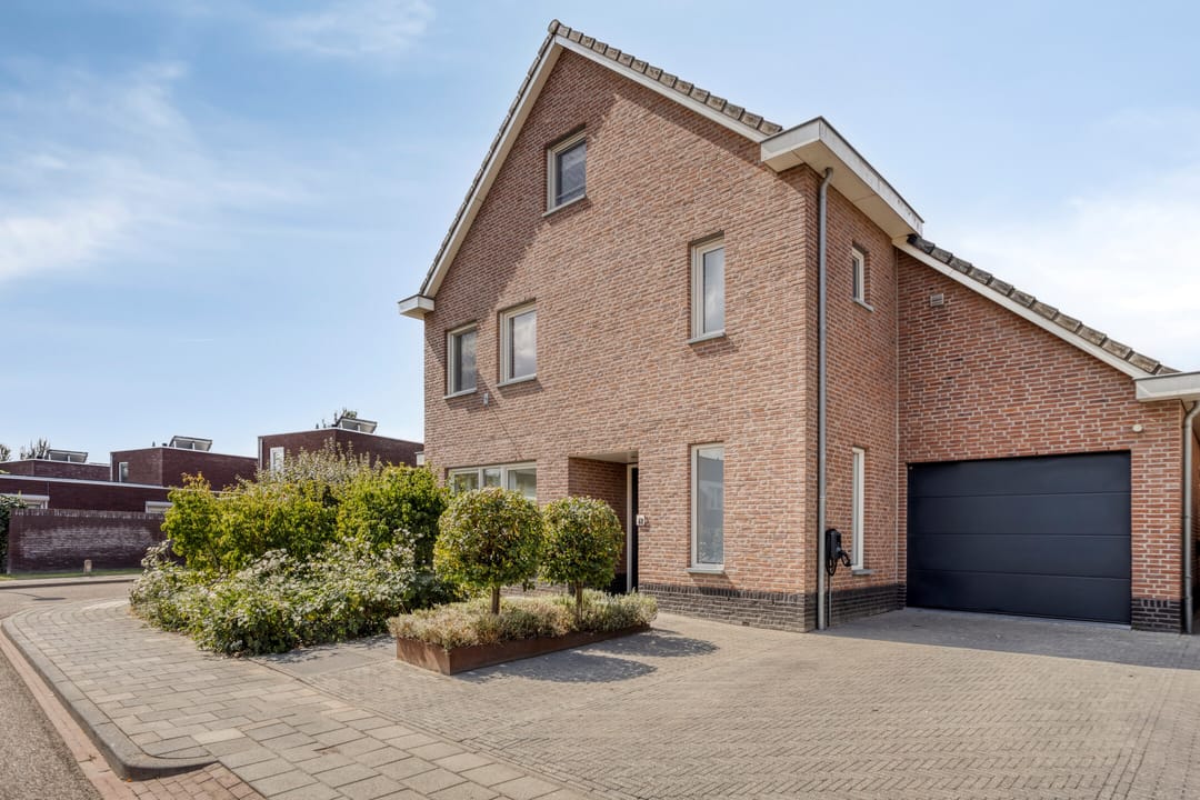 Foto 1 van De Laathof 1