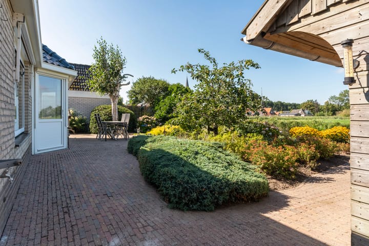 Photo 39 of Tsjerkesleatswei 2