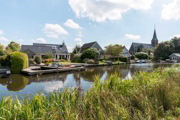 Photo 57 of Tsjerkesleatswei 2