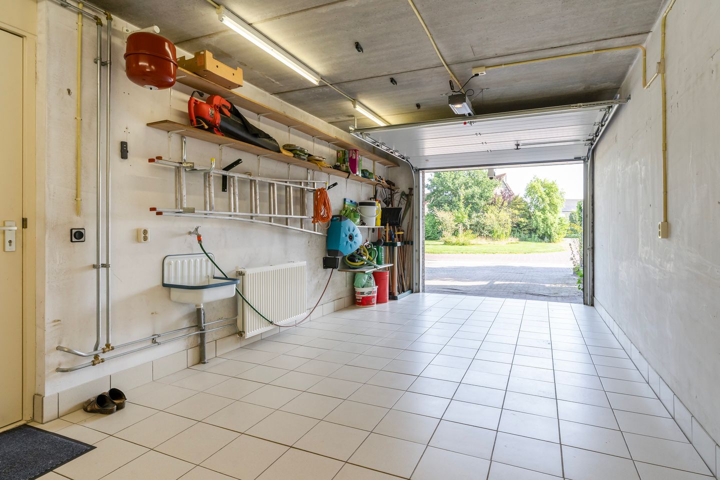 Photo 35 of Wetterbies 30