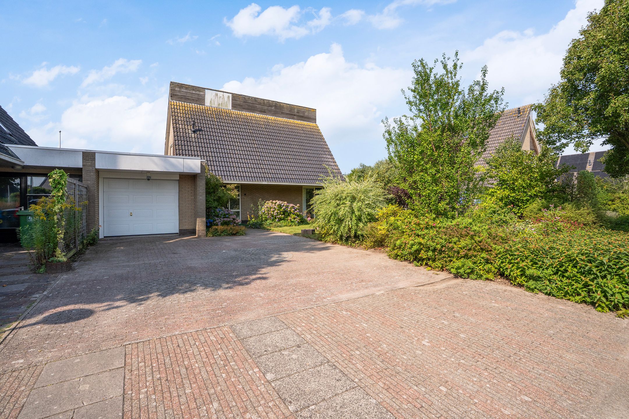 Photo 48 of Wetterbies 30