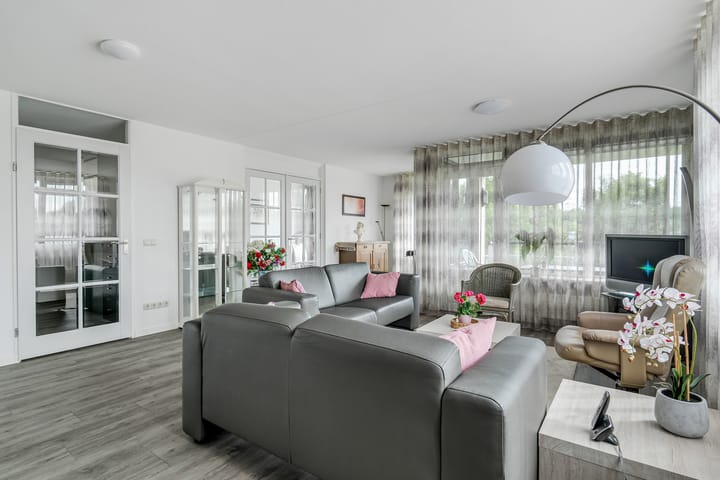 Foto 10 van Storkstraat 45