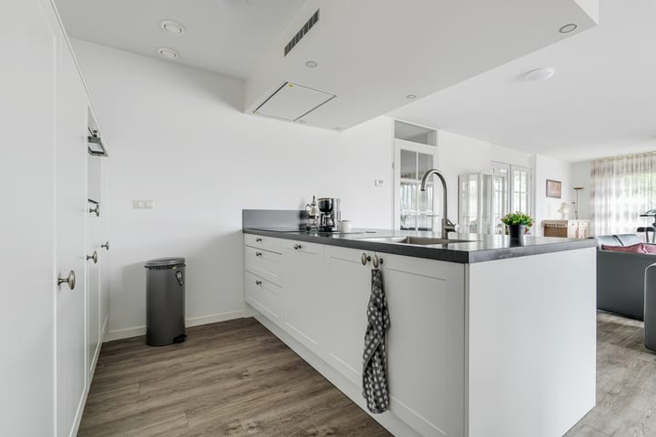 Foto 15 van Storkstraat 45